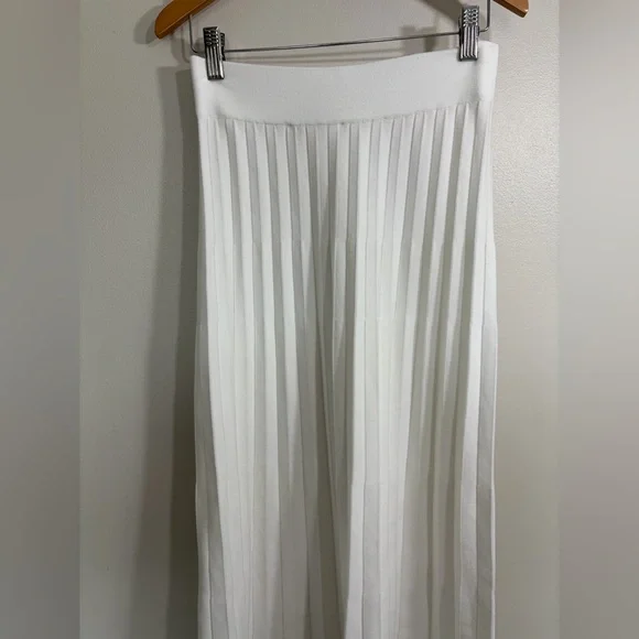 Sezane Leonine Ecru Knit Pleated Skirt Midi Small - Picture 5 of 13